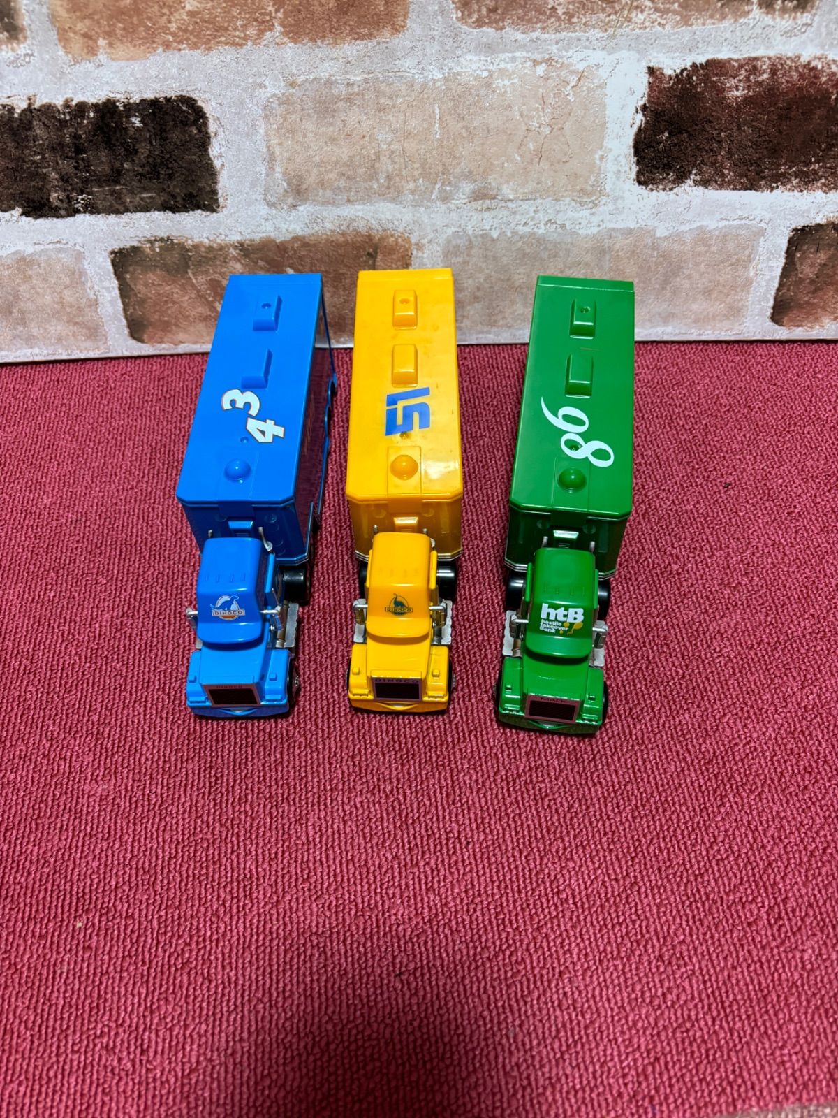 新品未使用 カーズ マックトラック トレーラー キング、チック