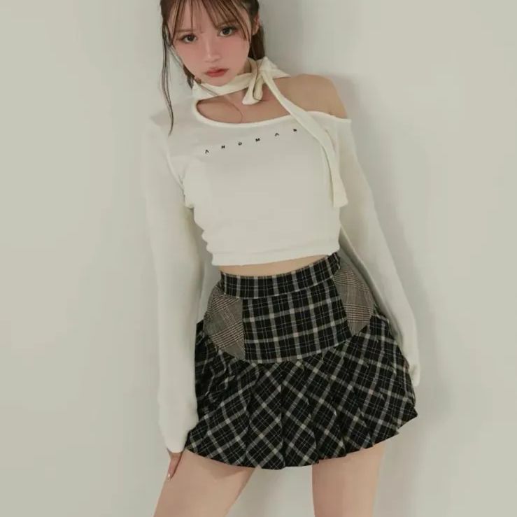 andmary Coco check pleats 飲む skirt Black 