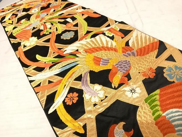 ますいわ屋　振り袖　セット　黒地　古典柄　金彩　唐織袋帯　豪華　137 ますいわ屋 振り袖 セット 黒地 古典柄 金彩 唐織袋帯 豪華 137