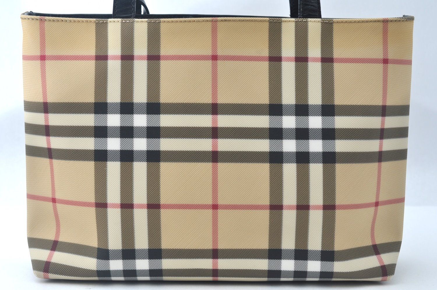 ✟ BURBERRY