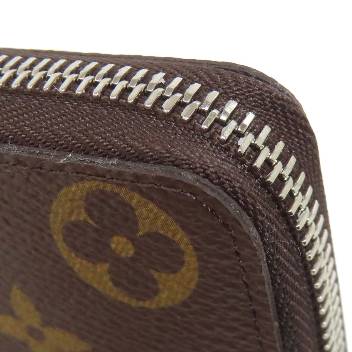 モノグラムキャンバス