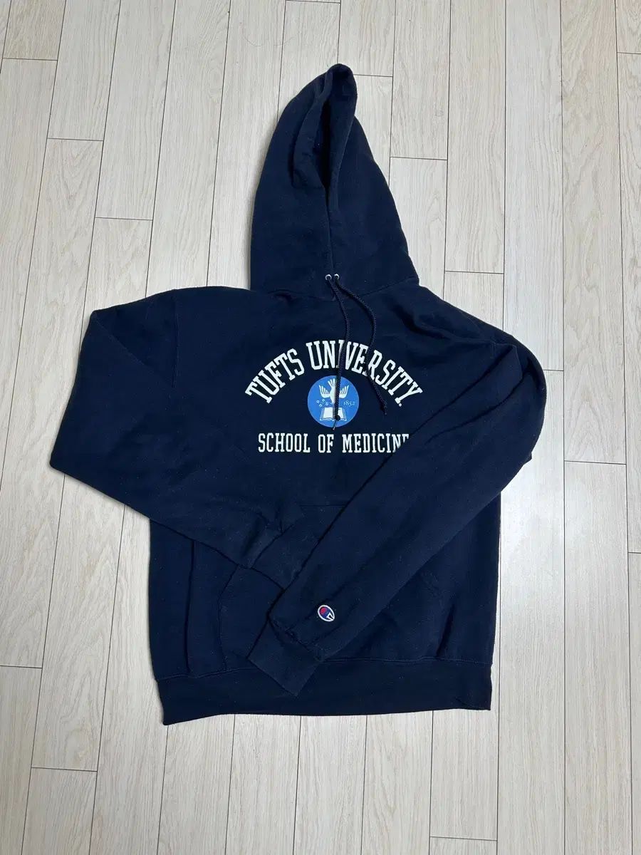 Champion(チャンピオン) フード付きTシャツ