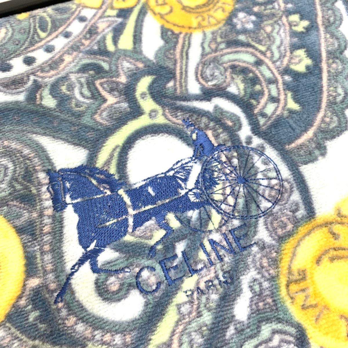 美品 CELINE セリーヌ 140×200 綿 毛布 マルチカラー 馬車ロゴ