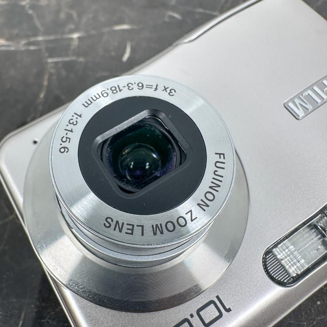 FUJIFILM FinePix A100 シルバー 富士フイルム ファインピックス