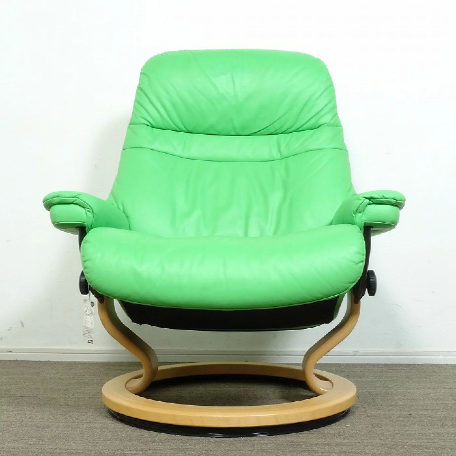 ◾︎SELUNO◾︎ 【展示美品】EKORNES(エコーネス) Stressless / ストレスレス サンライズ (L) リクライニングチェア /  本革 36万 c903 - メルカリ