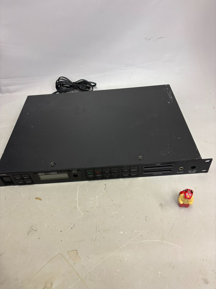 動作品】YAMAHA TG55 音源モジュール シンセサイザー ラック