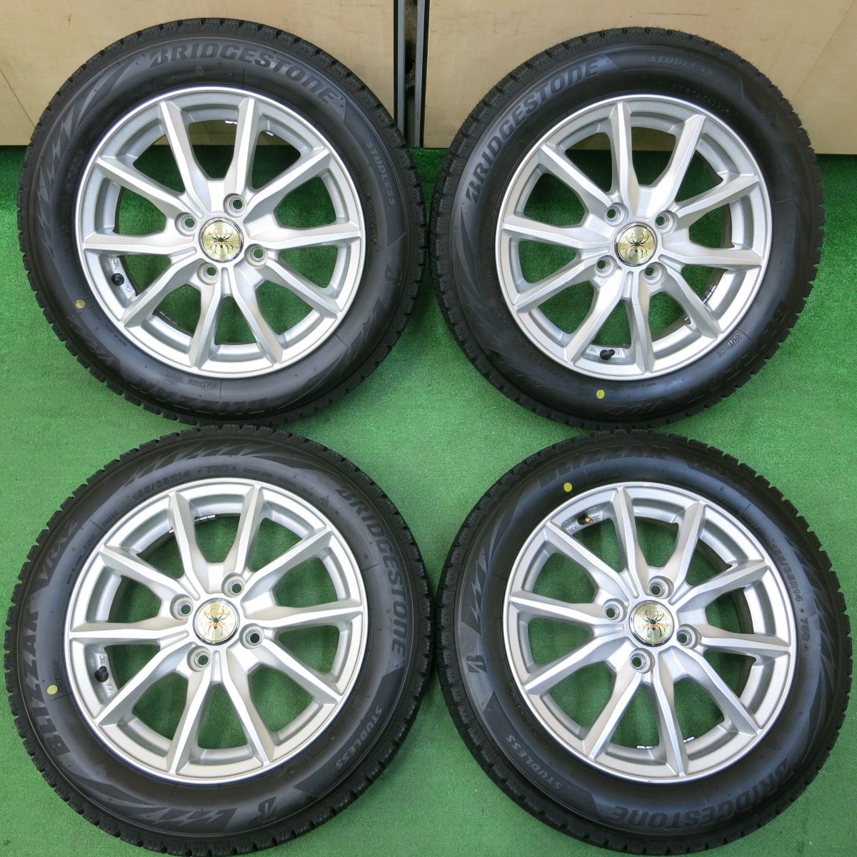 *送料無料*バリ溝！22年！ほぼ10分スタッドレス 155/65R14 ブリヂストン ブリザック VRX2 EURO SPEED SPIDER-5 14インチ PCD100/4H4010506イス
