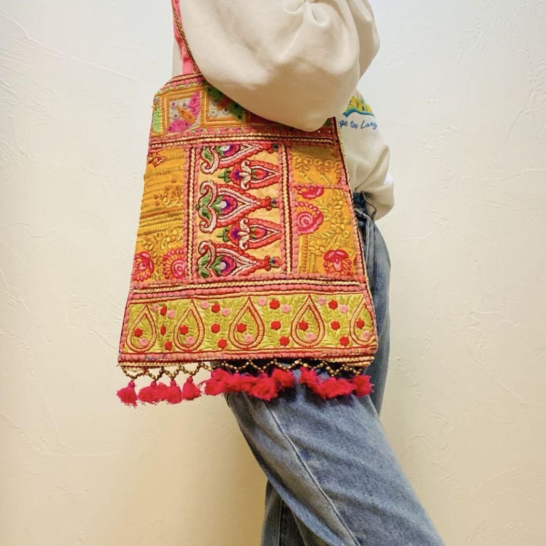 新品☆カラフル花柄刺繍トートバッグ ビッグサイズ ハンドメイド タイ 