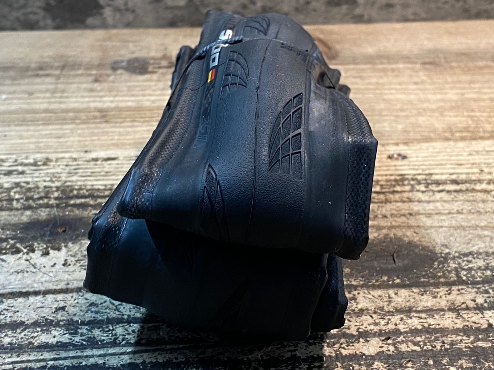 クリンチャータイヤ 700x25C