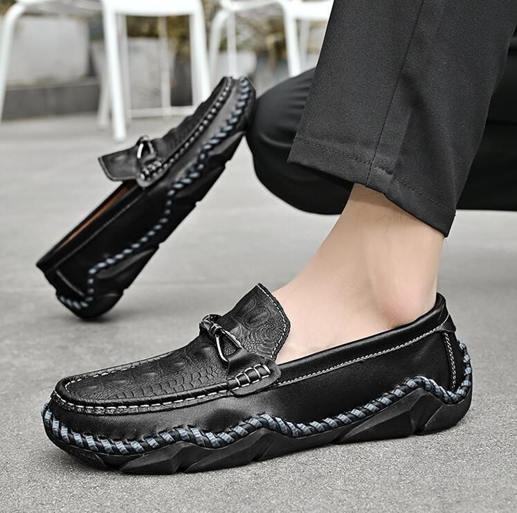 ビジネスシューズメンズ本革カジュアルローファーメンズエナメル靴革靴ウォーキングプレーントゥ紳士靴 本革 ローファー メンズ 柔らかい スリッポン 疲れない 牛革 ビジネス