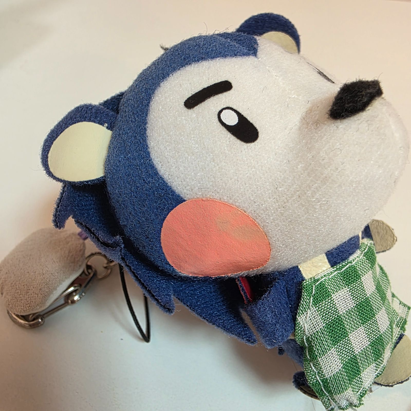 劇場版 どうぶつの森 マンマル缶 キヌヨ 缶 キーホルダー キーチェーン