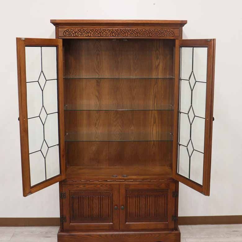 【イタリア製キャビネット】　ショーケース　北欧　キュリオケース　飾り棚　猫脚 イタリア製 輸入家具 キャビネット 飾り棚 ネコ脚 クラウディオ