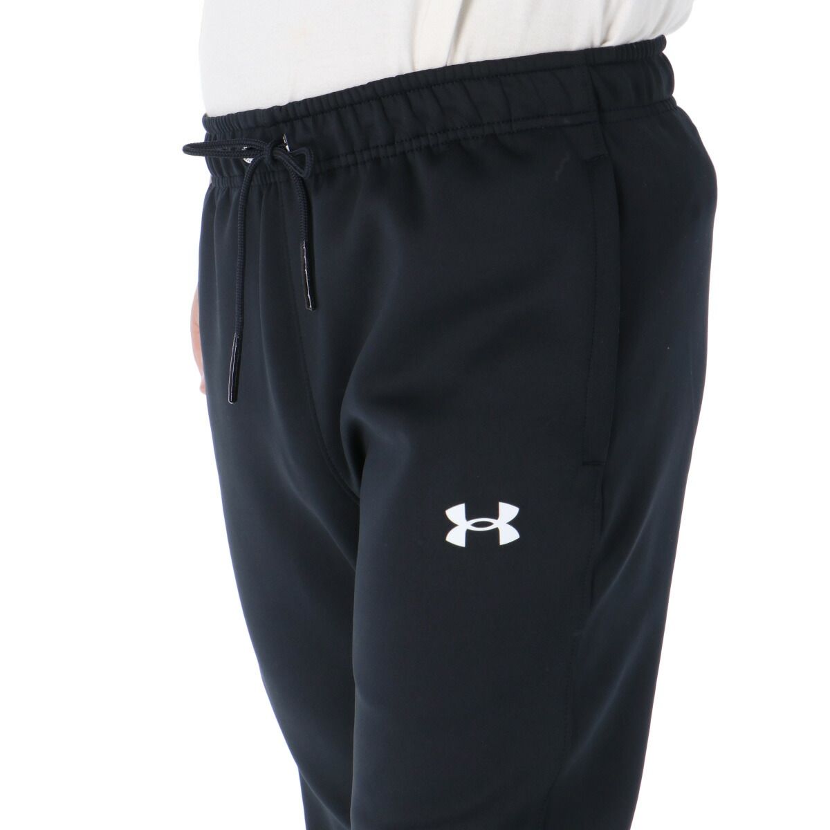 ARMOUR バスケットボール