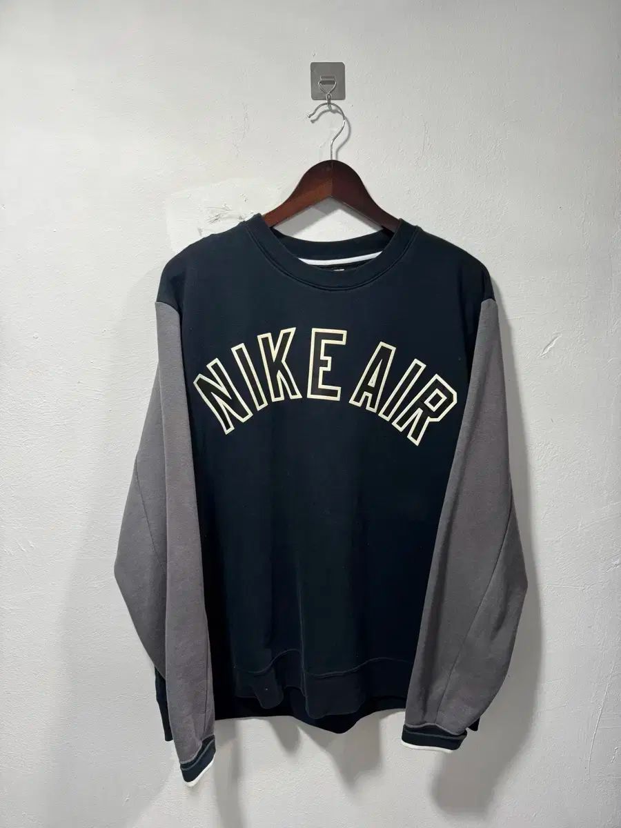 Nike(ナイキ） ビンテージスウェットシャツ