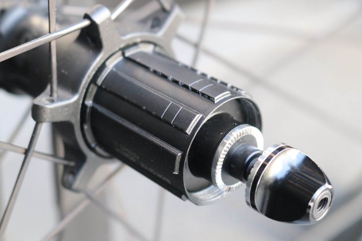 ボントレガー BONTRAGER