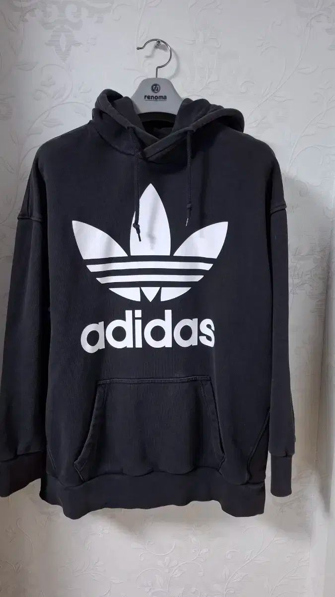 【雷市場（ポンジャン）商品韓国直送】 adidas(アディダス) 海外モデル ファイヤーバード フード付きTシャツ 105 ビッグロゴ