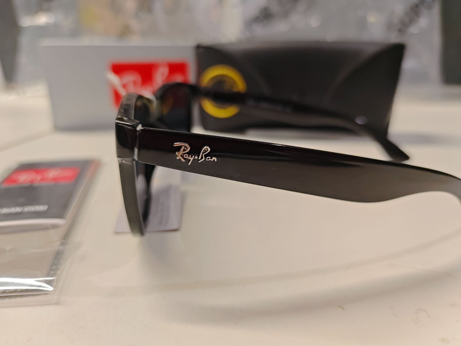 新品 Ray Ban レイバン 木村拓哉様 WAYFARER ブラックライト