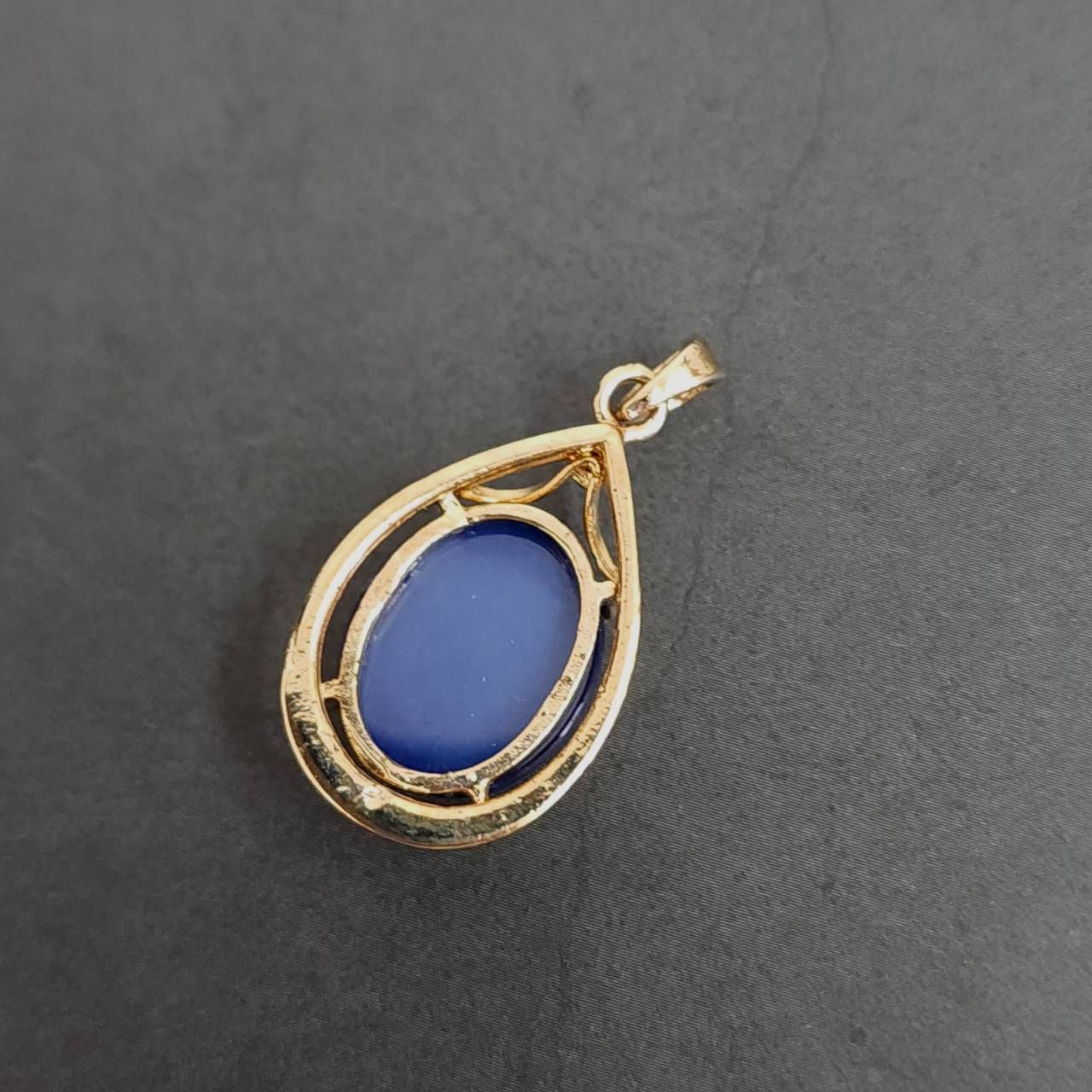 スターサファイア ペンダントトップ 18K？刻印 アクセサリー 色石