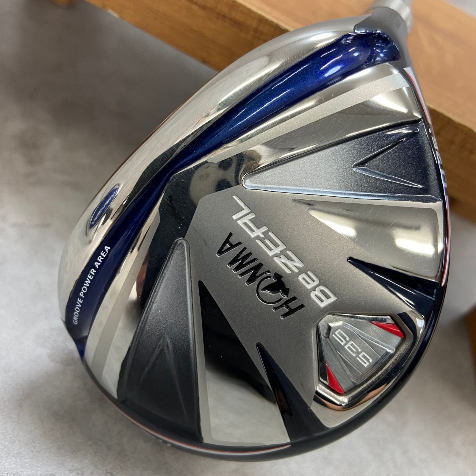 本間ゴルフ - ホンマ　　ビジール　535　メンズゴルフユーティリティー　カーボン　R　25°　右利き用　ヘッドカバー　39.5インチ　HONMA　BEZEAL ホンマ ビジール 535 メンズゴルフユーティリティー カーボン R