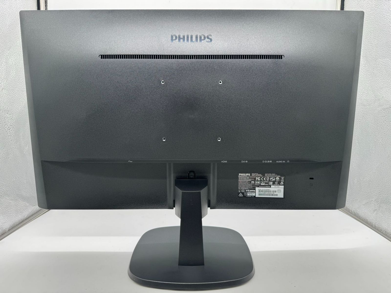 フルHD 液晶モニター