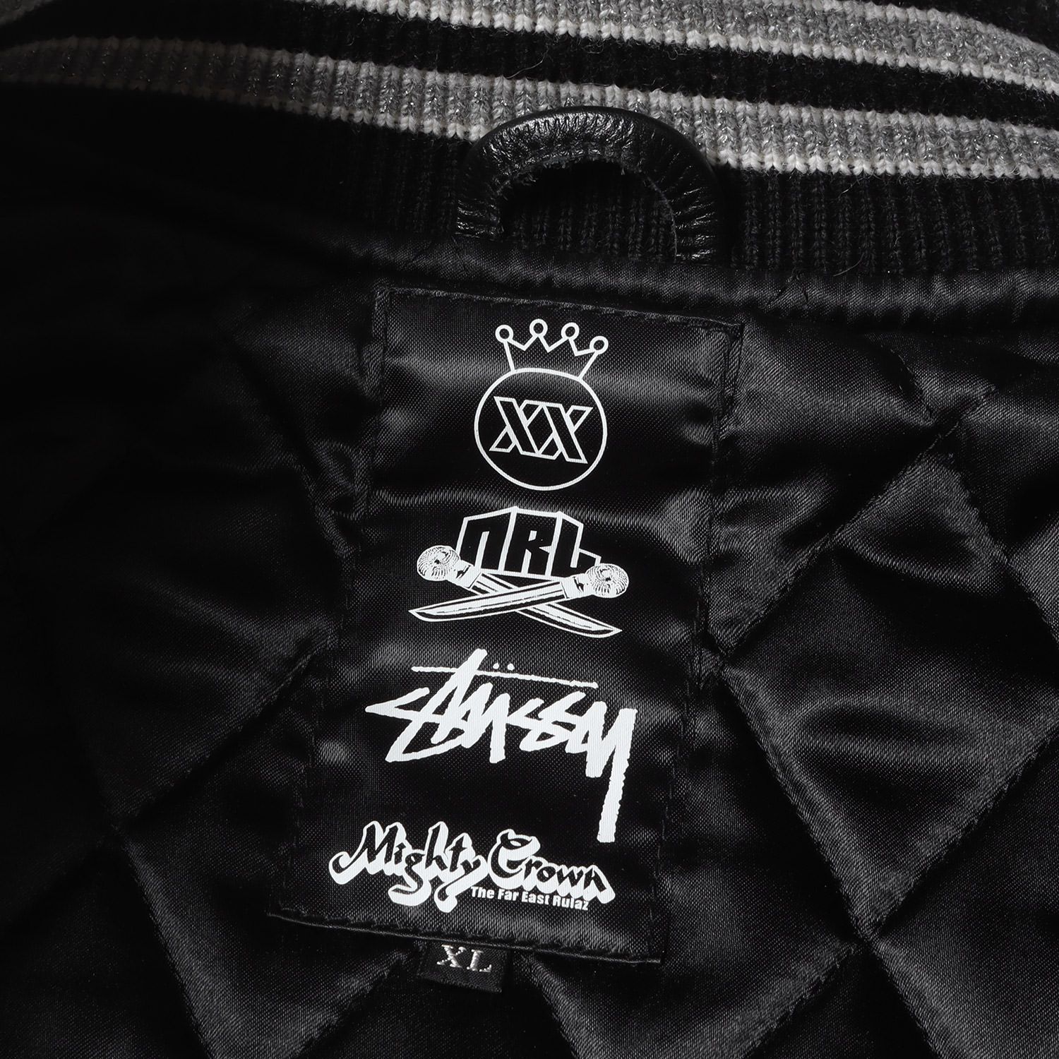 STUSSY ステューシー ジャケット サイズ:XL NINE RULAZ LINE MIGHTY CROWN 袖レザー メルトン スタジャン  ブラック 黒 アウター ブルゾン ジャンパー 上着 コラボ【メンズ】