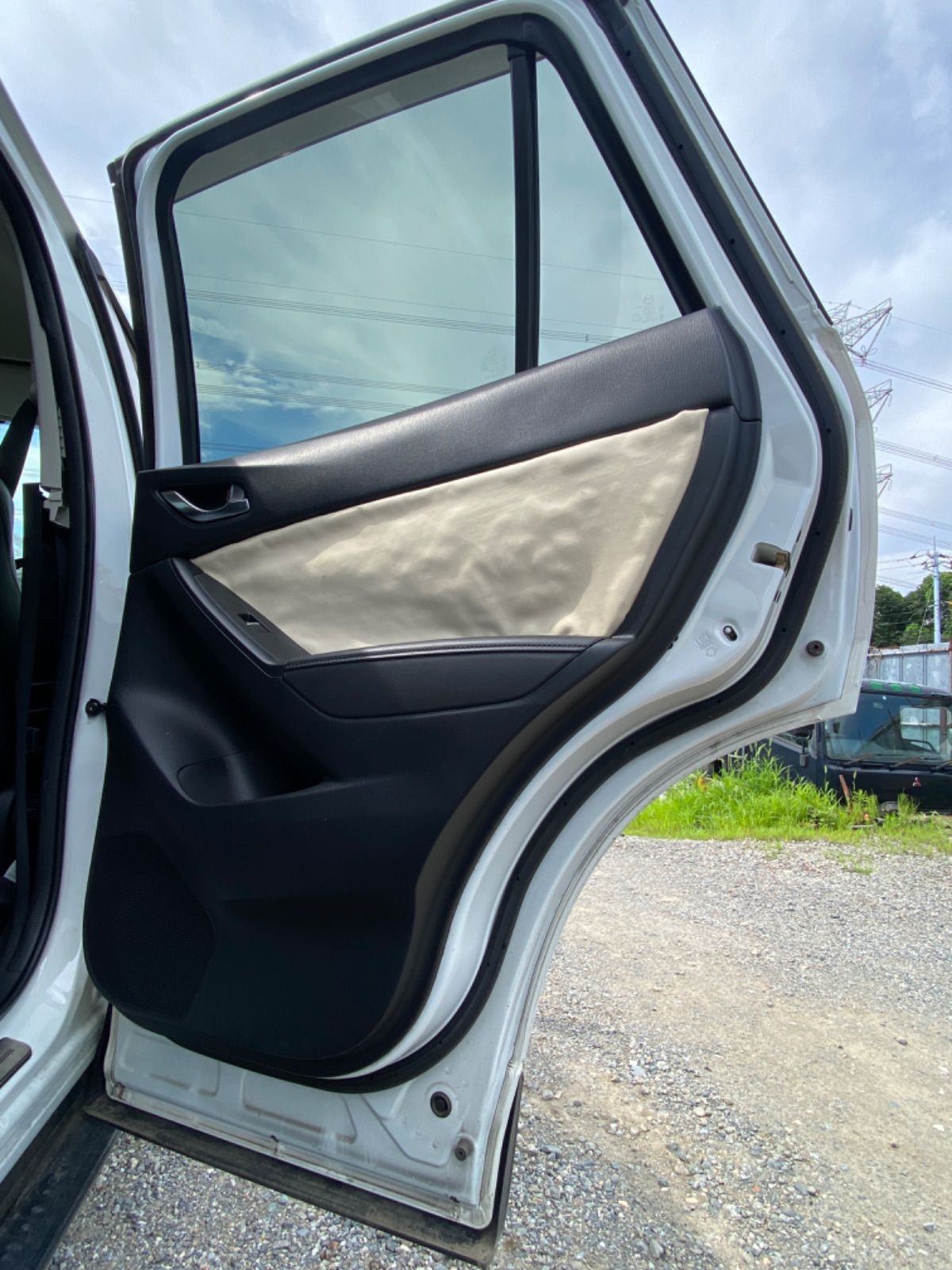 KE2FW マツダ CX-5 XD カラー34K 初年度登録平成27年 右リアドア  