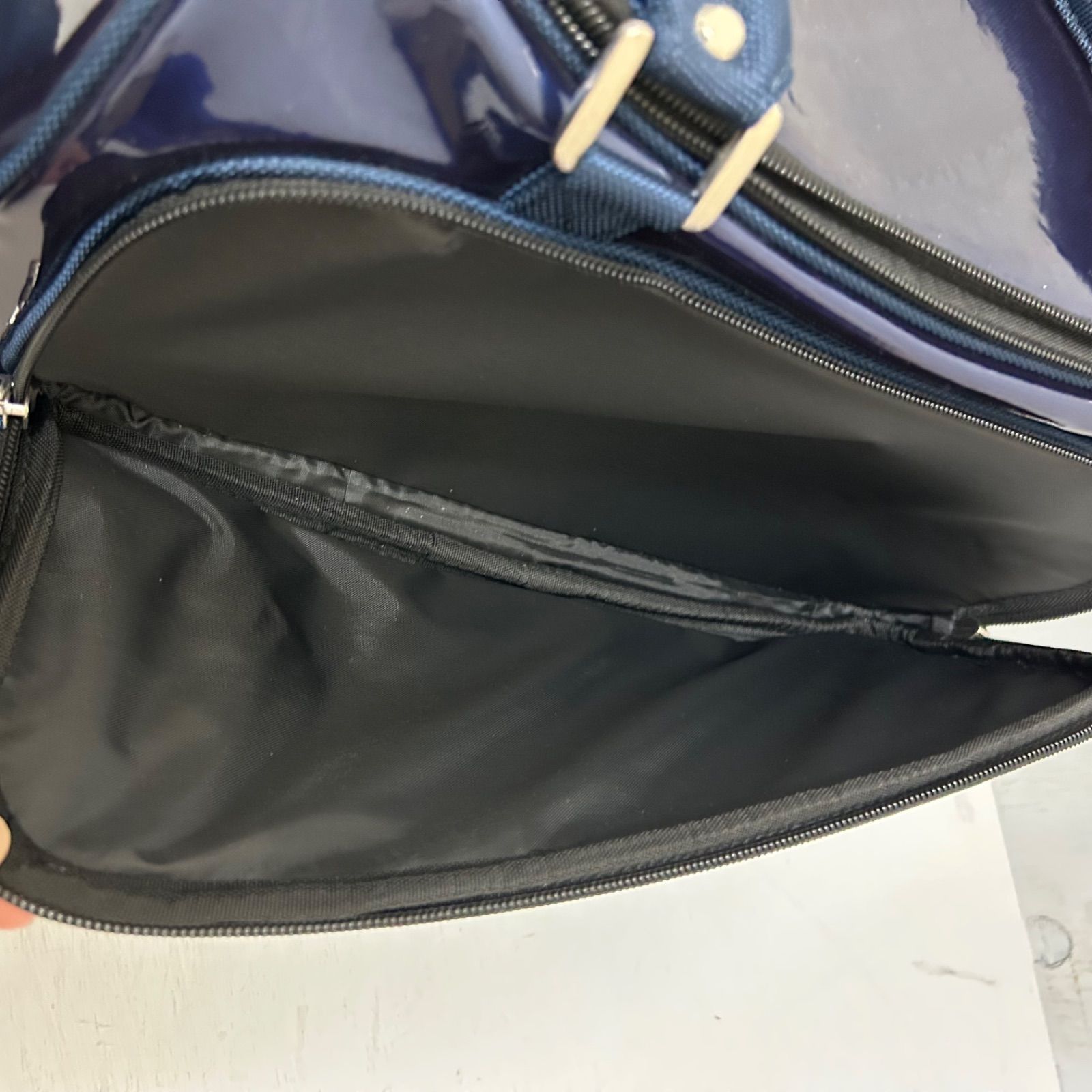 美品 MUNSING WEAR マンシングウェア エナメル ボストンバッグ