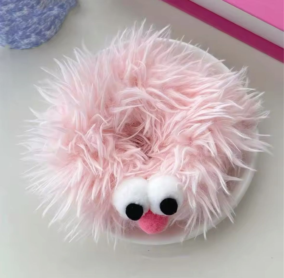 売り切れ★もこもこシュシュ★ピンク系 1個】ピンク シュシュ モンスター 韓国 可愛い もふもふ Y2K