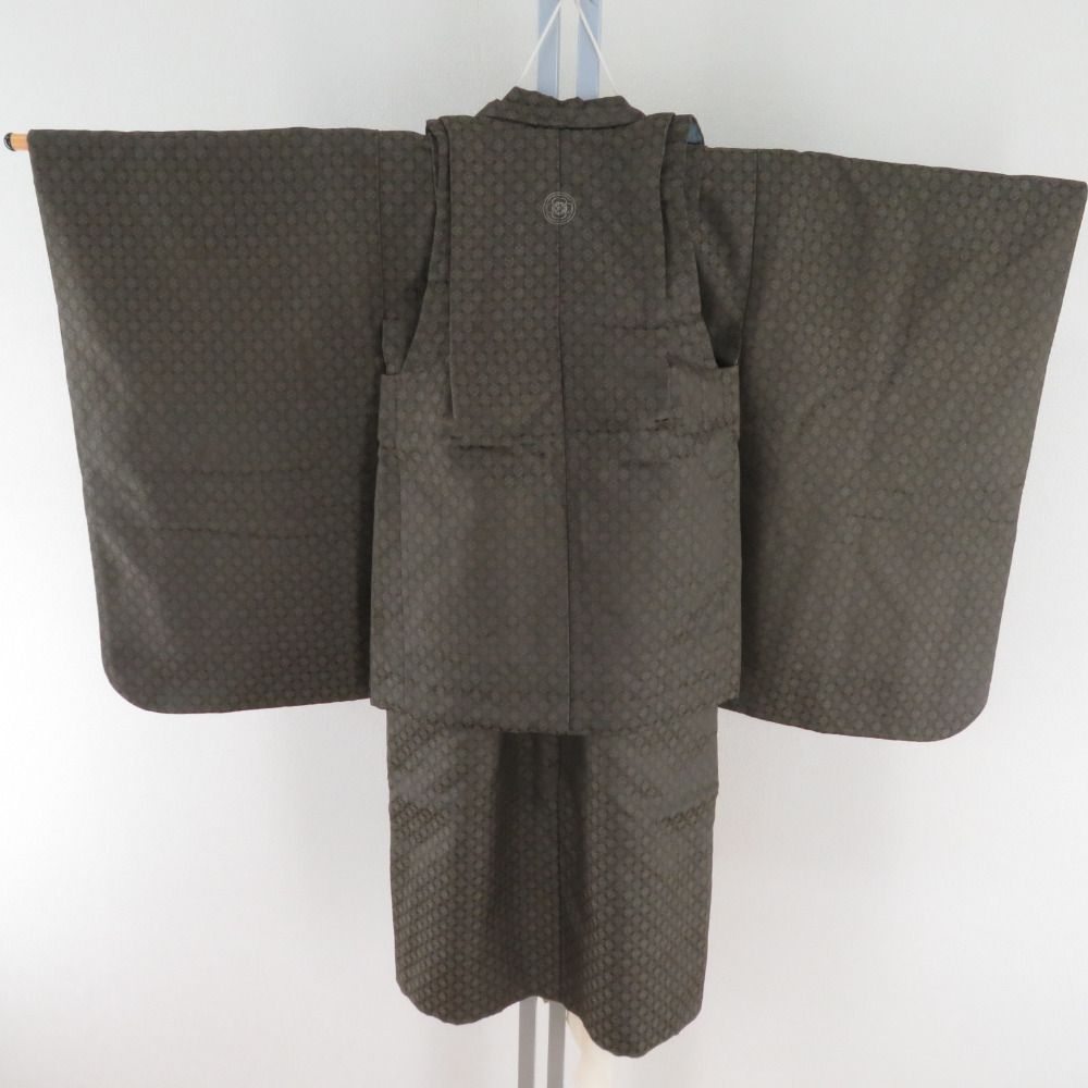 子供着物 男の子用 四つ身 襦袢 被布セット 灰黒緑色 橘家紋の地紋 正絹 5歳 フォーマルきもの 男児 七五三 祝着 身丈90 cm