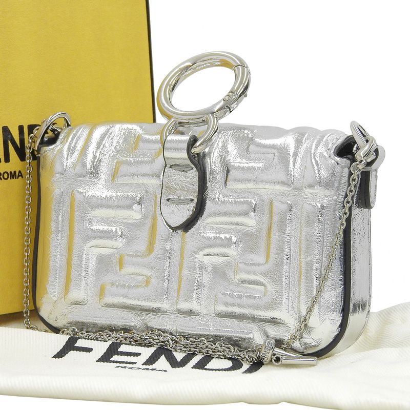 フェンディ FENDI ナノバゲット バッグチャーム ショルダーバッグ  