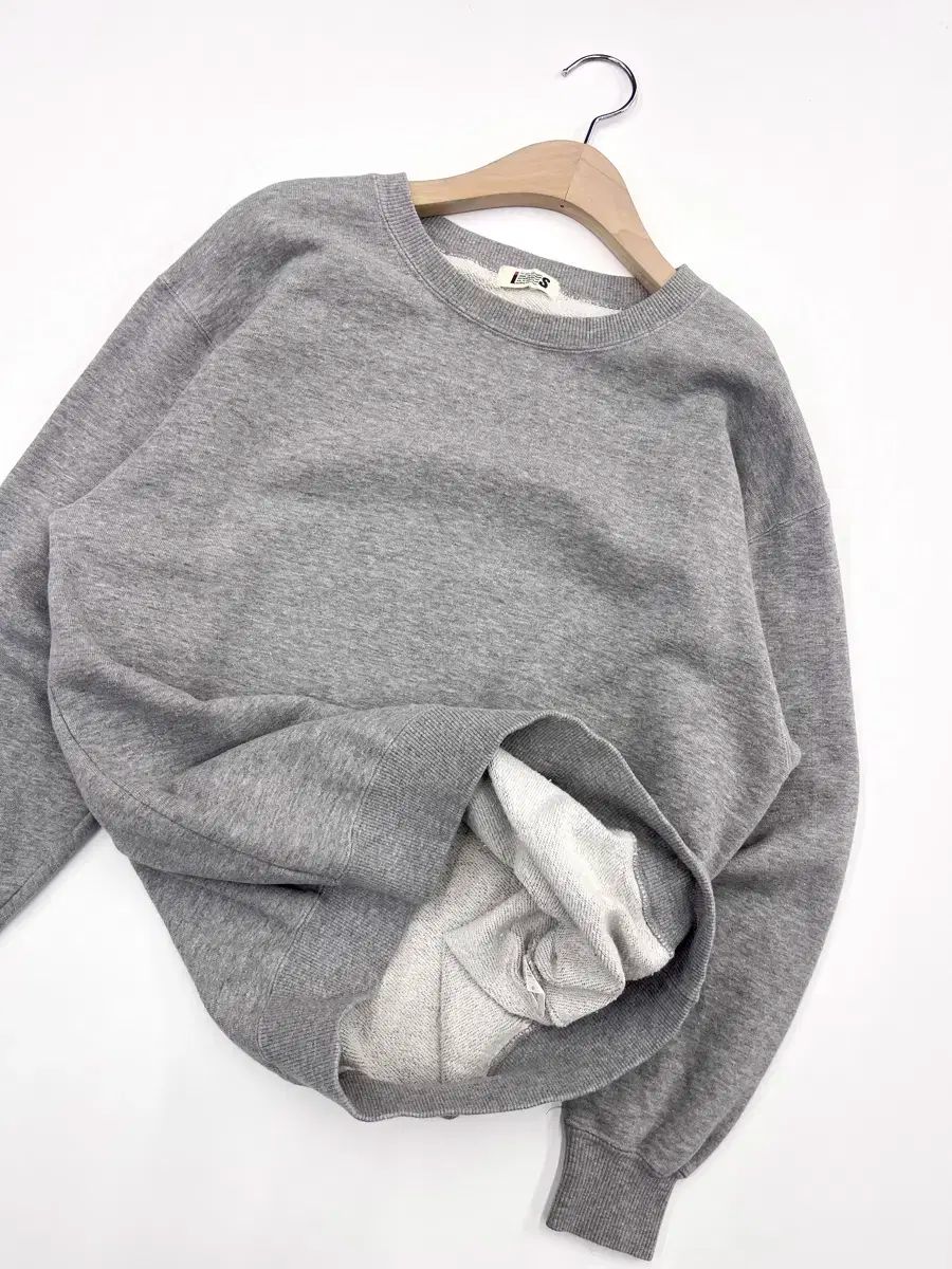 IS Issey Miyake ISSEY MIYAKE(イッセイミヤケ) グレー バック