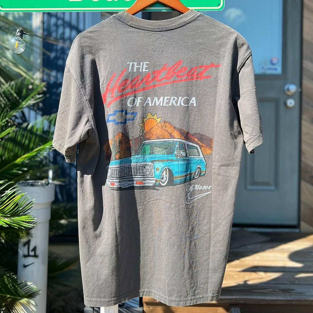 日本未発売 Nike x Devin Booker Chevy Tシャツ Devin Booker x Chevy Apparel Collection Release Date. Nike SNKRS