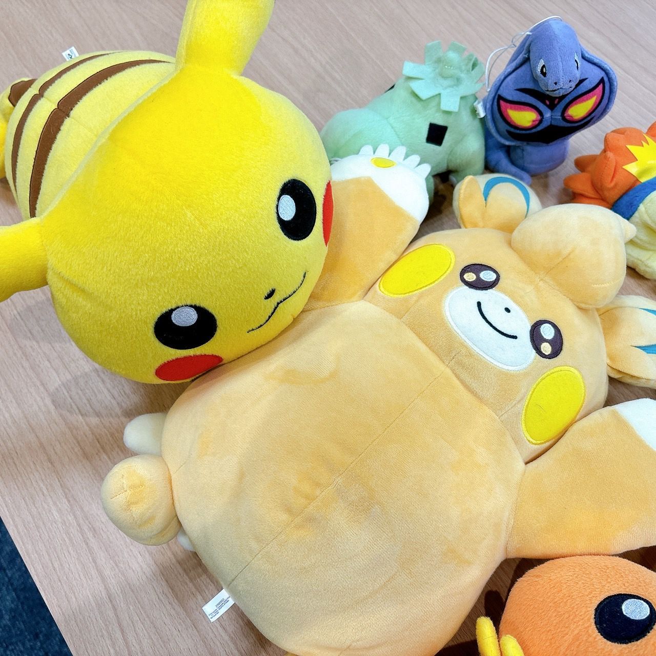 ポケモン　ぬいぐるみ　おまとめ ポケモン ぬいぐるみ おまとめセット TID - メルカリ