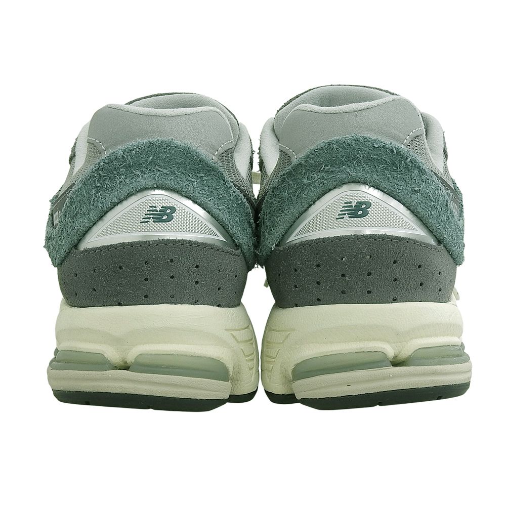 ローカット スニーカー