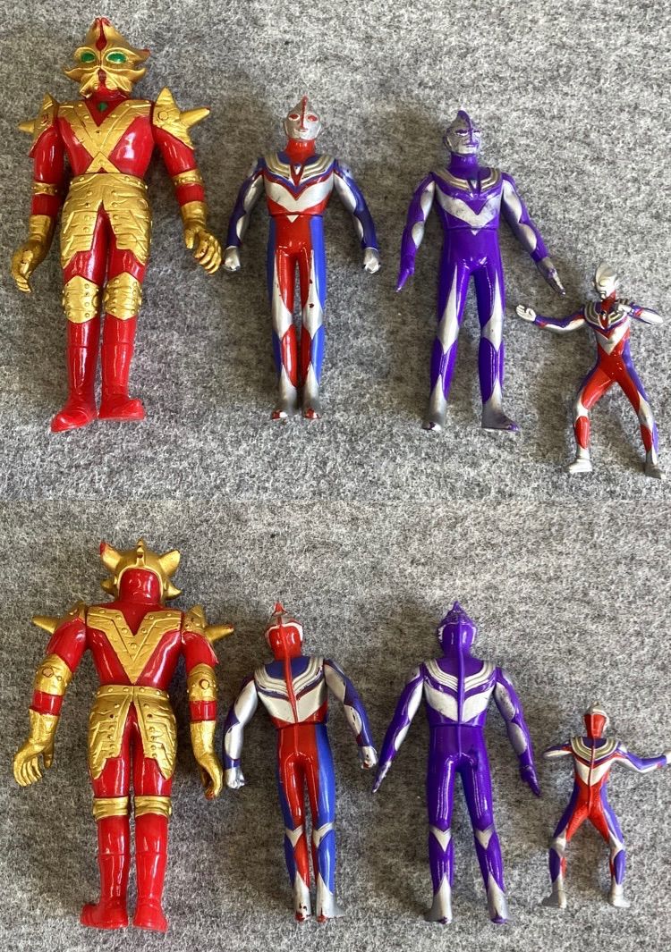 237,【発送不可、現地引取りのみ】【リユース品】ウルトラマン
