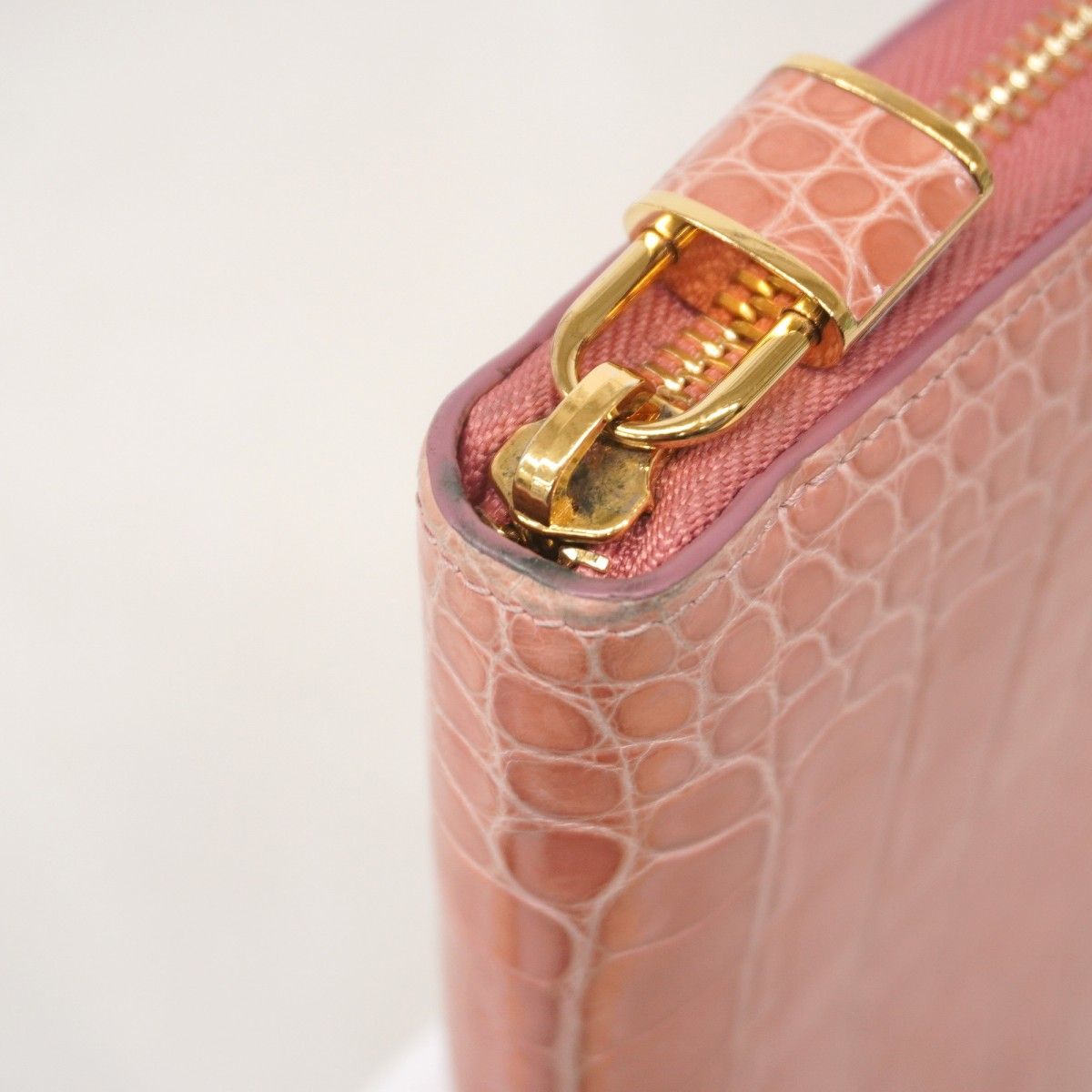 ルイヴィトン 長財布 ジッピーウォレット N94136 クロコダイル ローズ