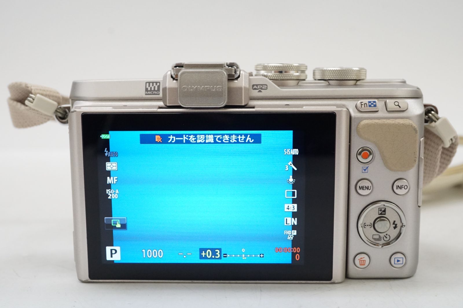 OLYMPUS ミラーレス一眼 E-PL8 ボディー ホワイト