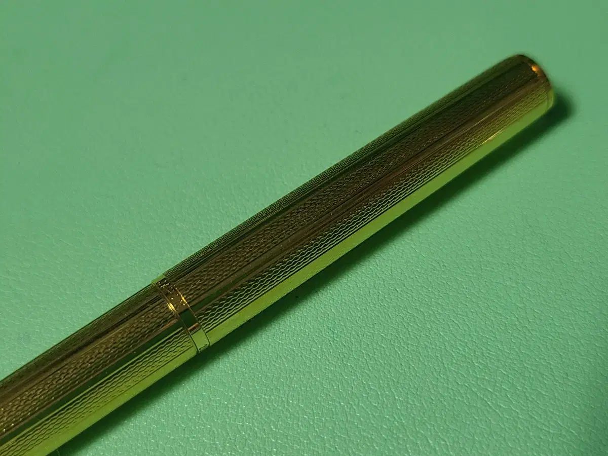 パイロットコーポレーション