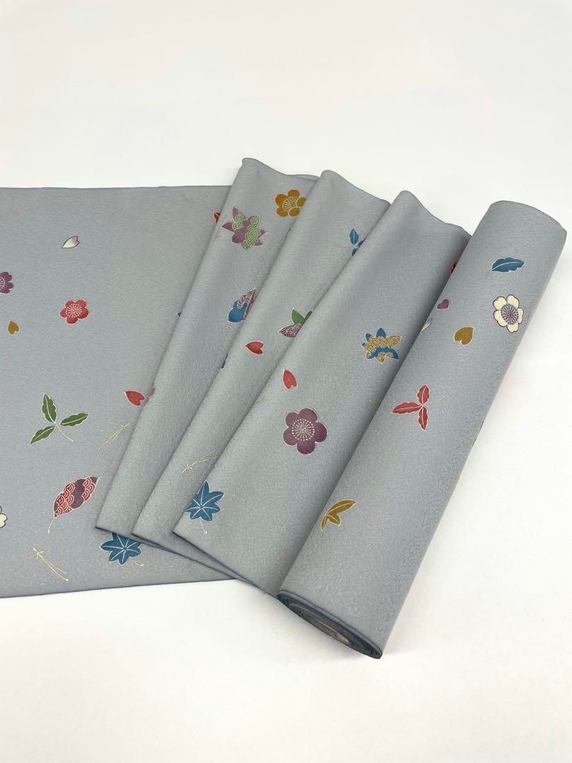 小紋 金彩 紋意匠 吹き寄せ柄 正絹 反物 - メルカリ