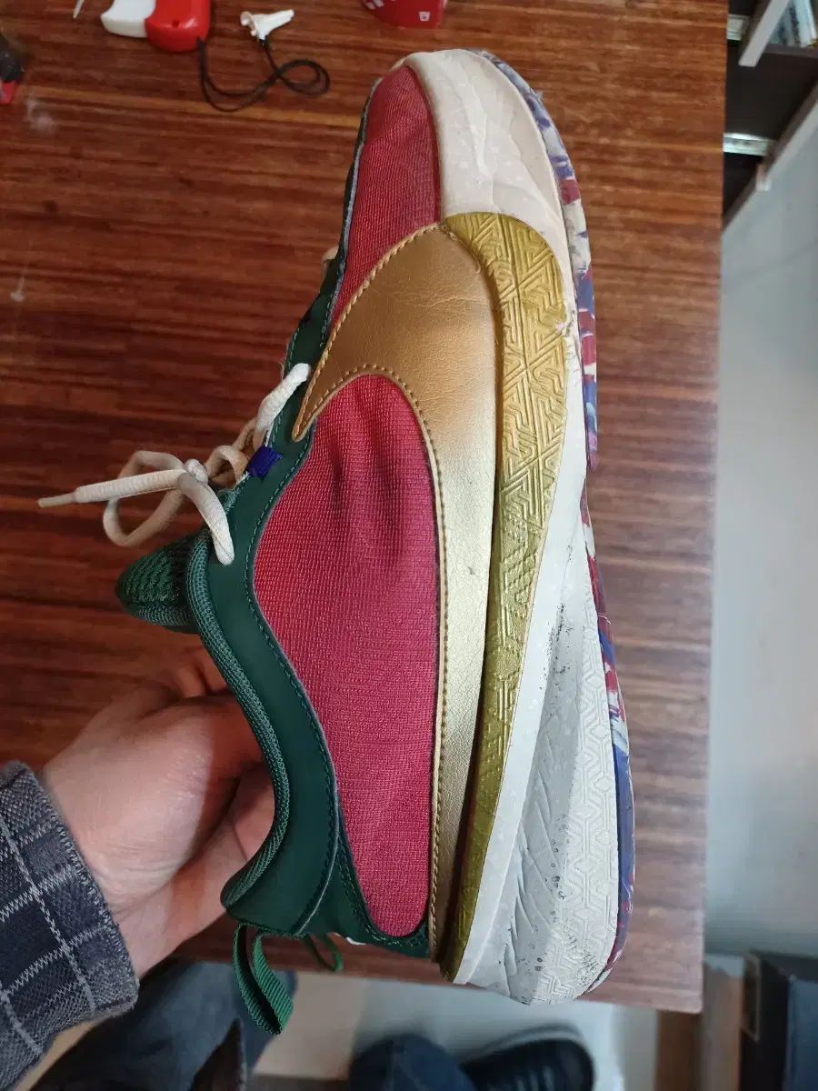 レッド