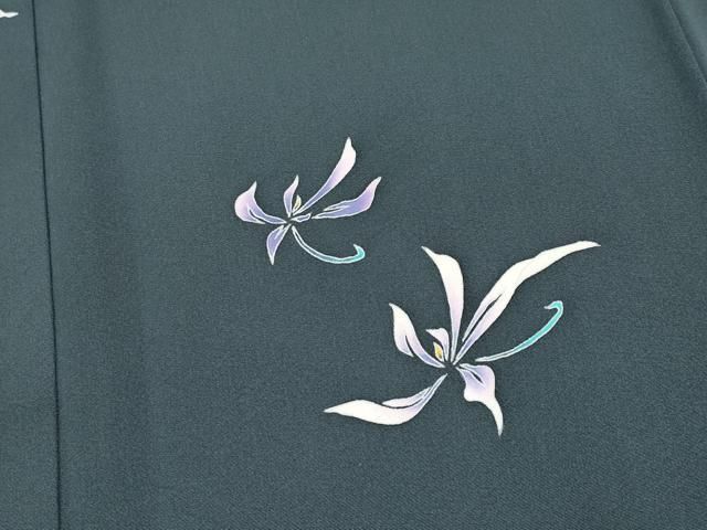 舞花文 錆鉄御納戸色地