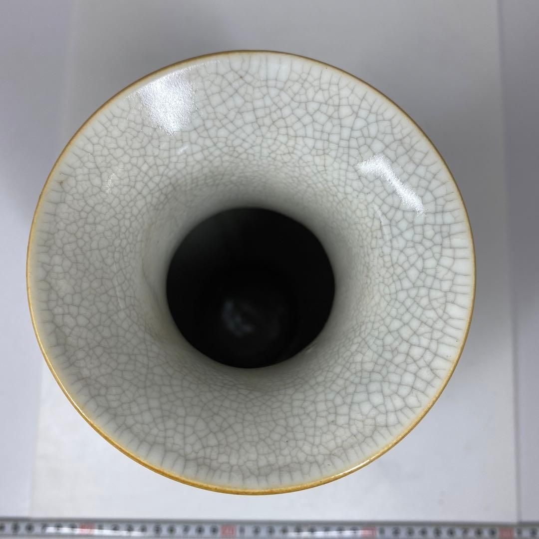 哥窯雲龍図花瓶 高さ31.2㎝