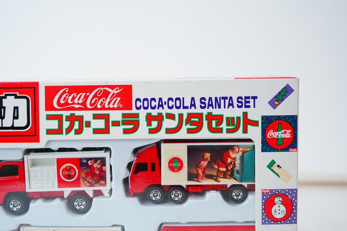 トミカ　コカ・コーラ サンタセット　2セット トミカ コカ・コーラ サンタセット - メルカリ