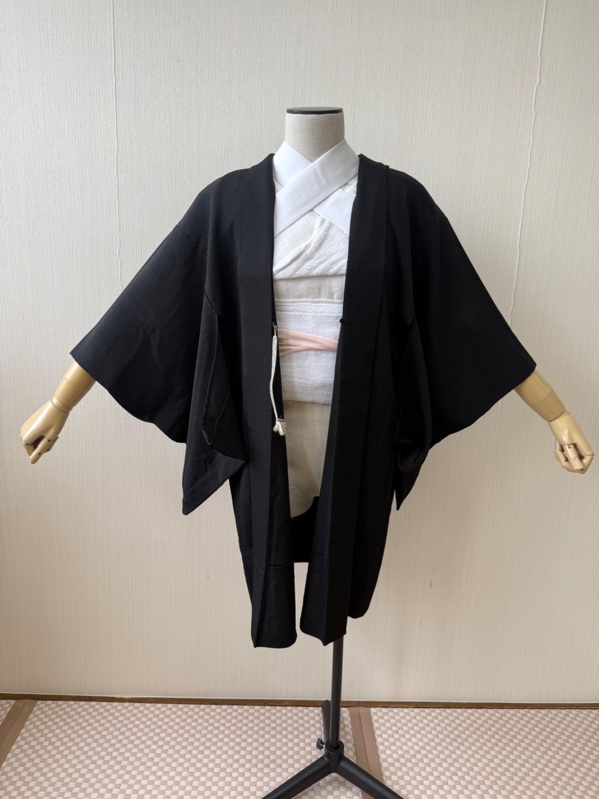 黒羽織 羽織 単衣羽織 単衣 着物 黒 一つ紋 リサイクル着物 c-548