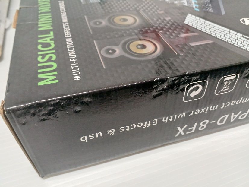 来店をご期待! 品 Bomaite ミニミキサー BE8 NOTEPAD-8FX 8チャンネル オーディオミキサー 〇YR-51457〇