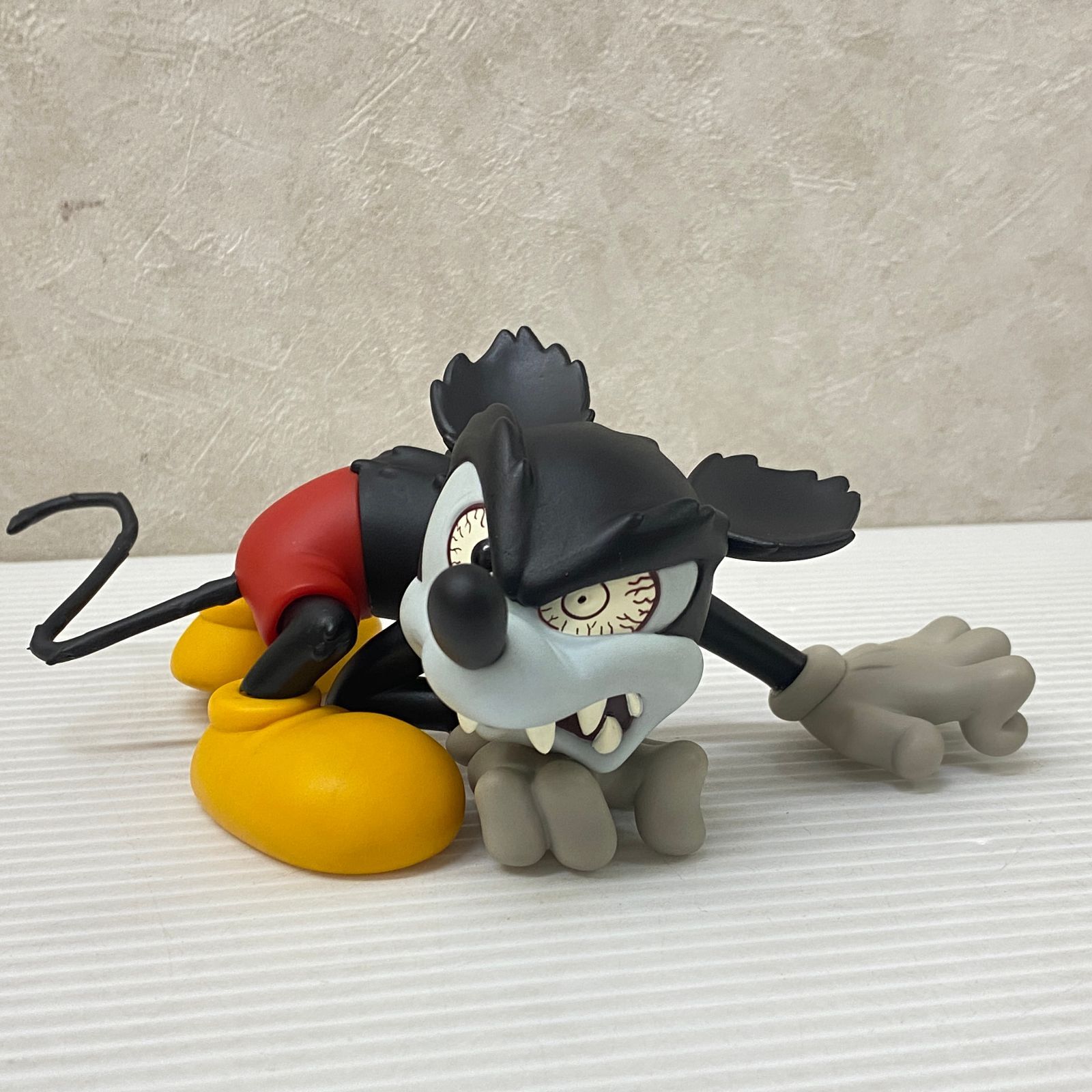 メディコム・トイ VCD ミッキーマウス ランナウェイブレイン Disney