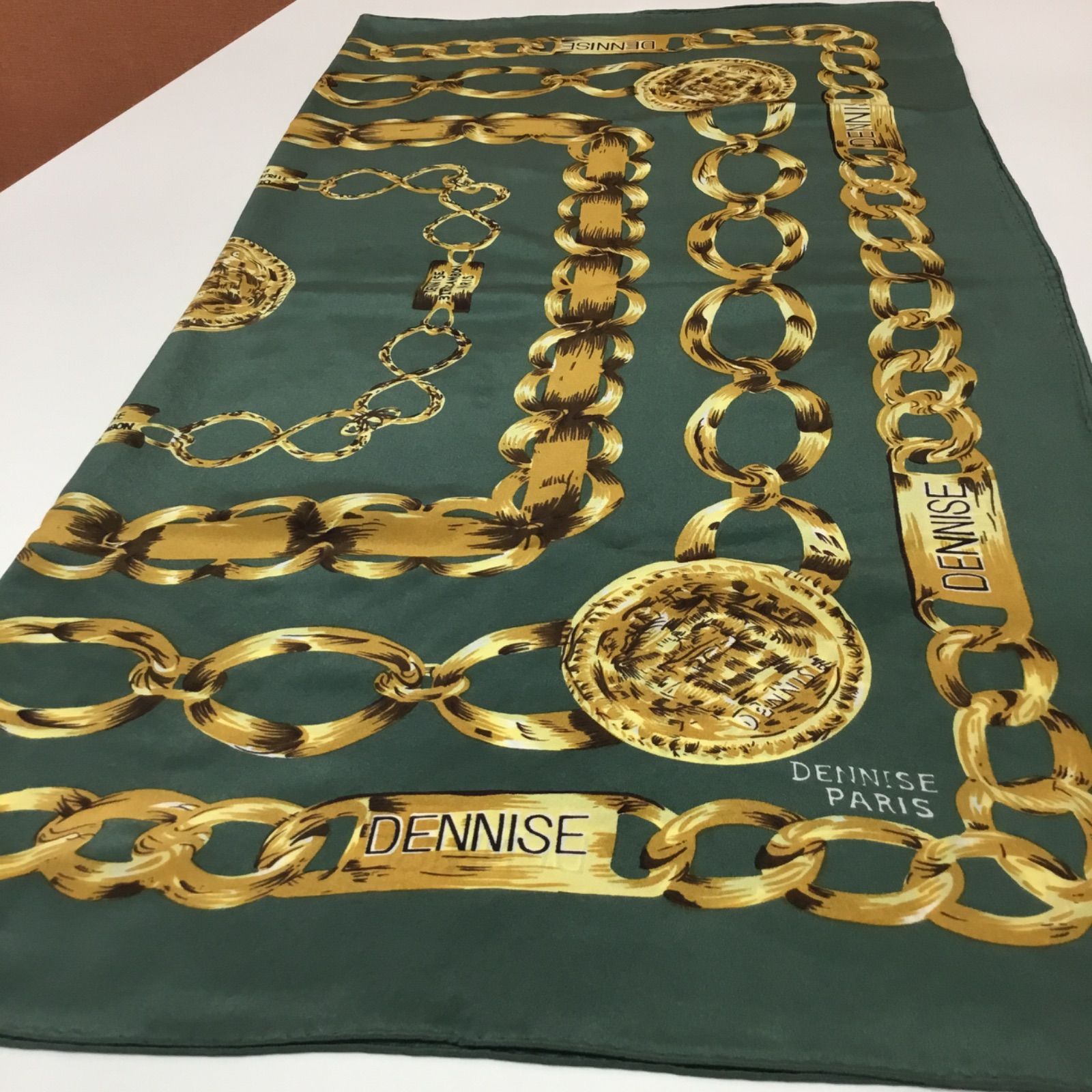 アンティーク調 🔷 DENNISE ／ シルク 大判スカーフ 85cm×86cm