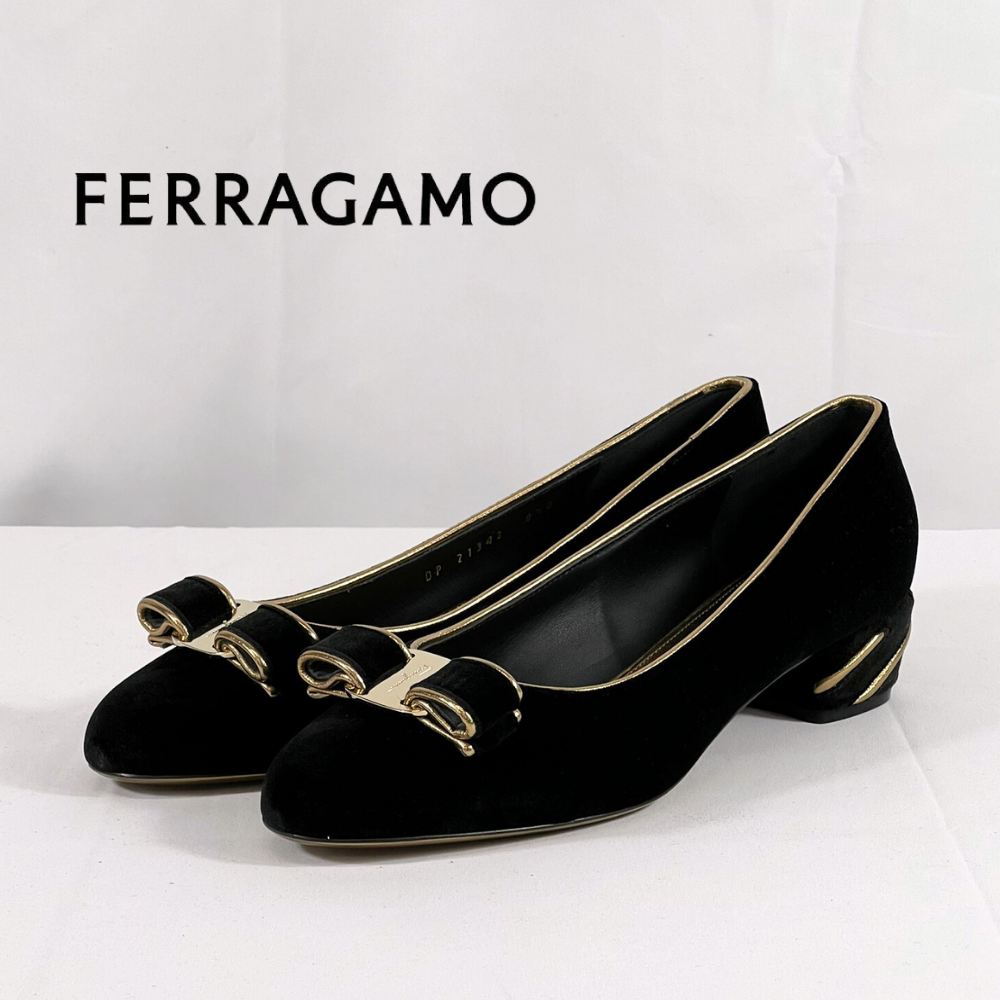 26.0cm【限定セール】新品・未使用 FERRAGAMO フェラガモ フラットパンプス 靴 01A000 739429 BLACK ブラック GOLD ゴールド サルヴァトーレ フェラガモ SALVATORE FERRAGAMO 大きいサイズ