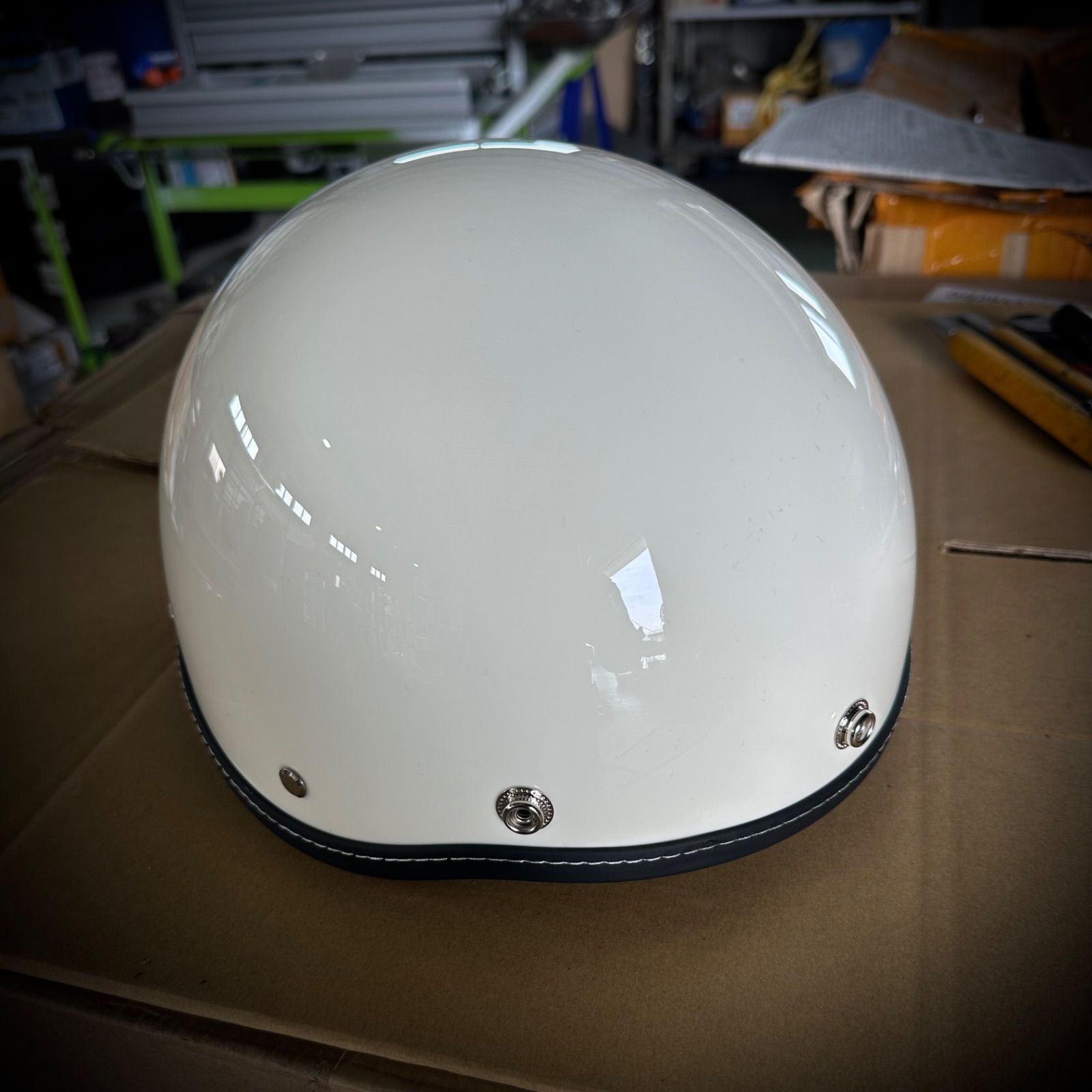 ショーティー　アイボリー　Lサイズ　ハーフヘルメット　BELL TT&CO 装飾用】※公道使用不可 3 size アイボリー ショーティー 薄手