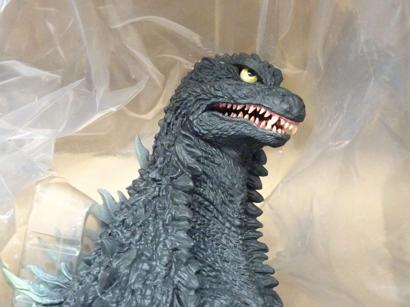 東宝30ckシリーズ ゴジラ2002 嵐の中の攻防 Amazon.co.jp: GARAGE TOY 東宝30cmシリーズ 酒井ゆうじ造形